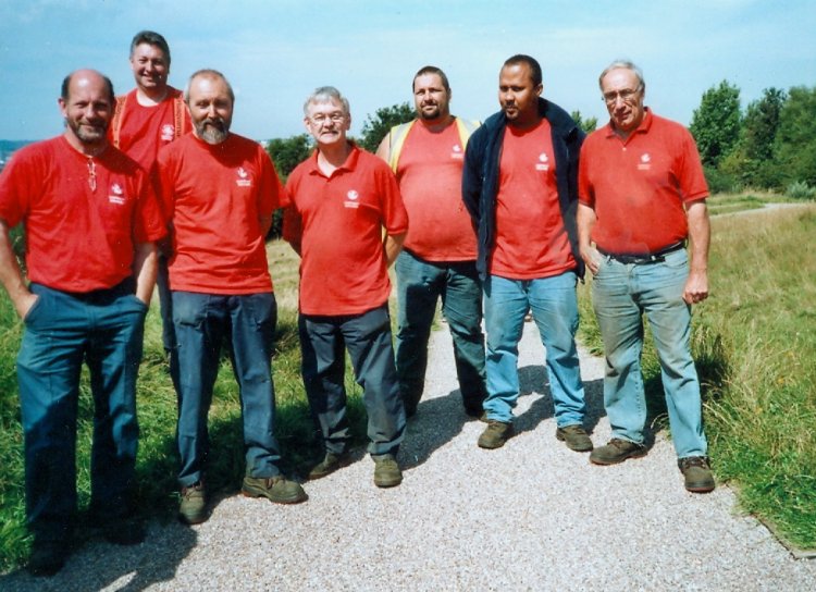 The Bristol Contract Services Team - L-R:
Julian, Steve, Dave (Team Leader), Vernon, Richard,
Keith, & Charlie -  photo by Pauline, Click to enlarge